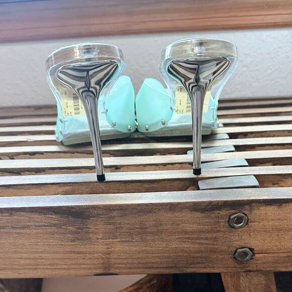Vintage Y2K Teal and Acrylic Heels - Picture 5 of 5
